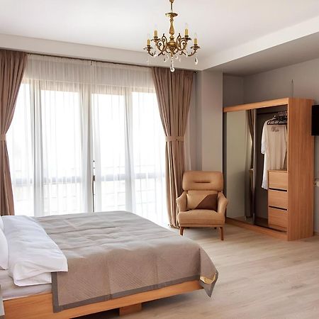 Tbilisi Mare Hotell Eksteriør bilde